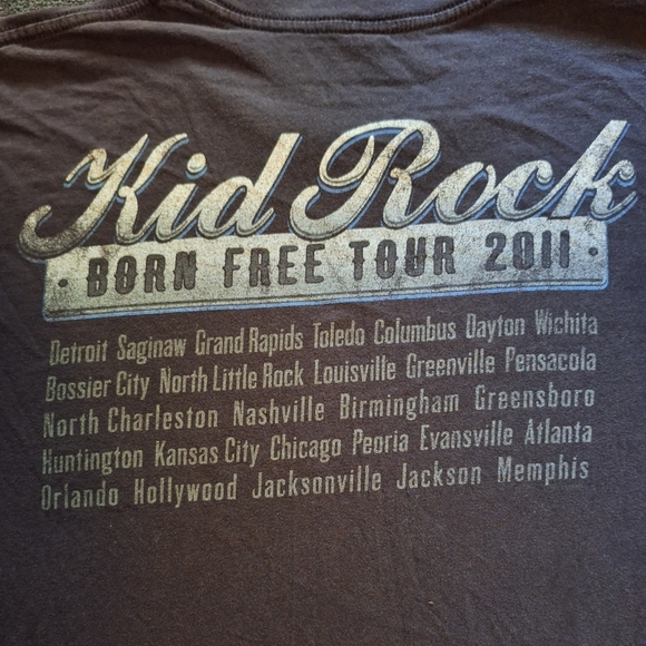 ☆[[CT]]☆ 2011 Kid Rock graphic print tee. - Picture 6 of 6